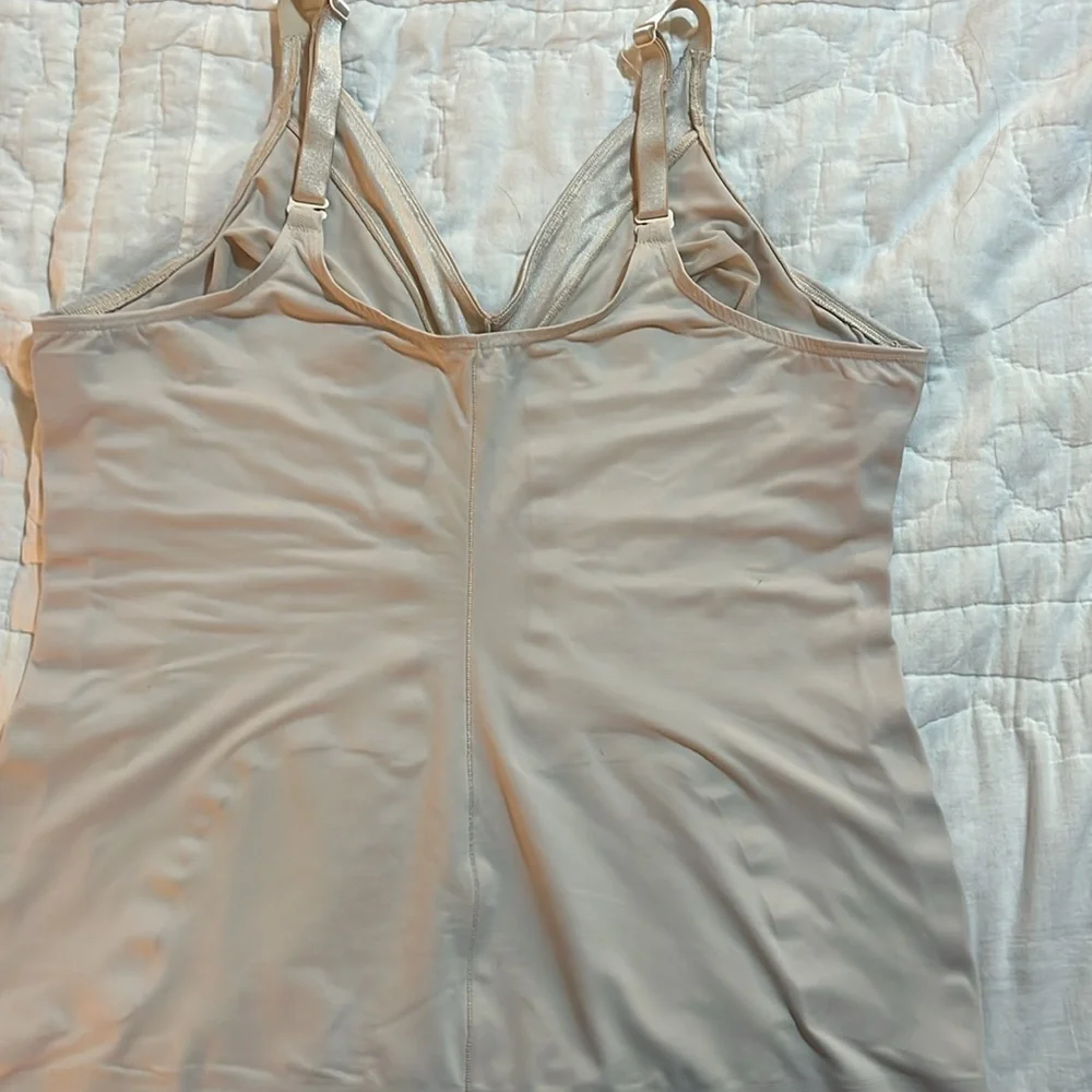 Ruby Ribbon Athena cami - Picture 3 of 4